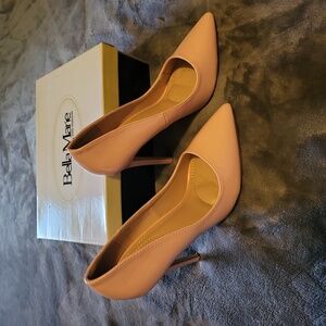Shoe